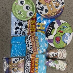 Toy /Space Cowboy Themed Party Tableware Set - Green, Blue, Purple